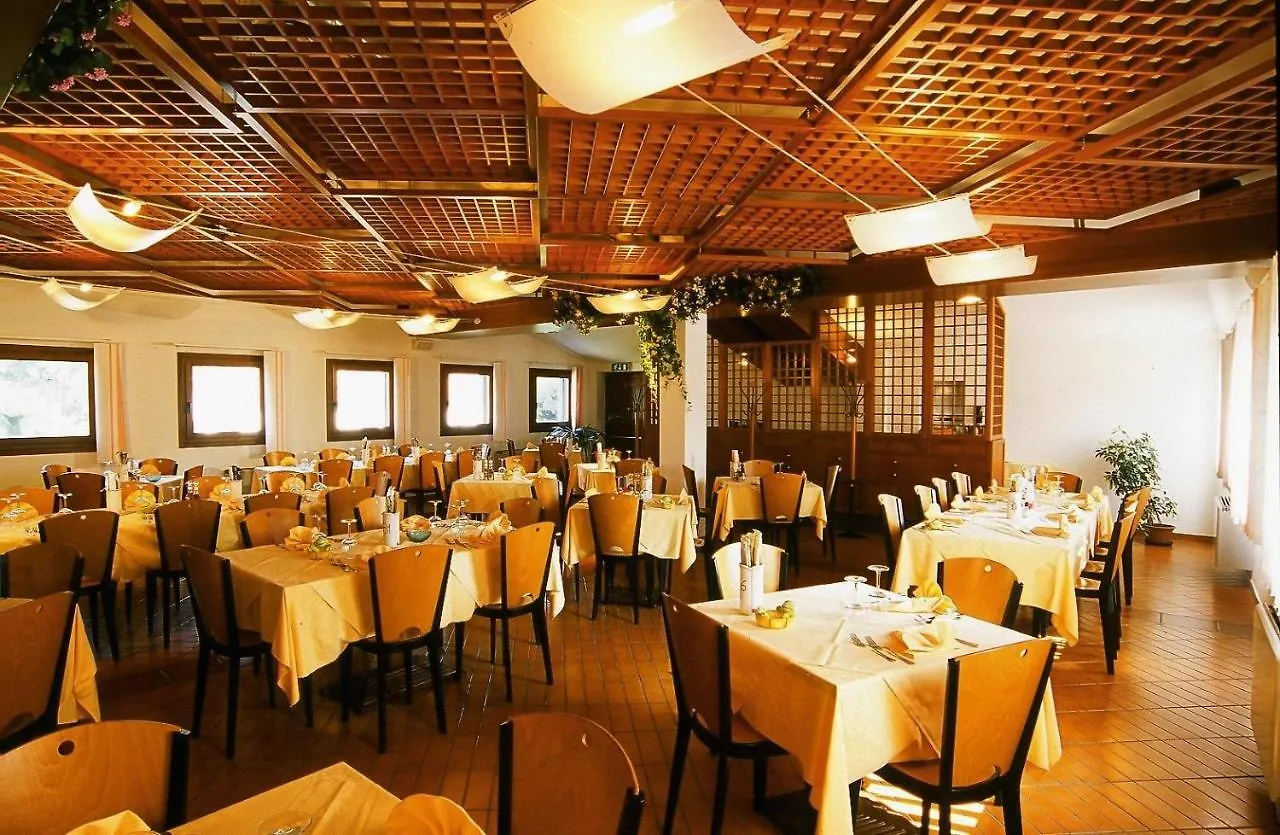 Appartamenti Vacanze - Villaggio Tize Rosolina Mare Appart hôtel